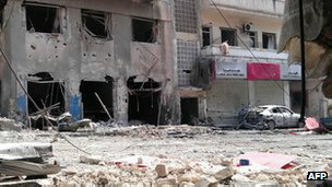 سوريا: تقارير عن مقتل 120 والأردن يمنح اللجوء لطيار سوري